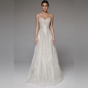 NWT Chic White Gown with Geometric Design